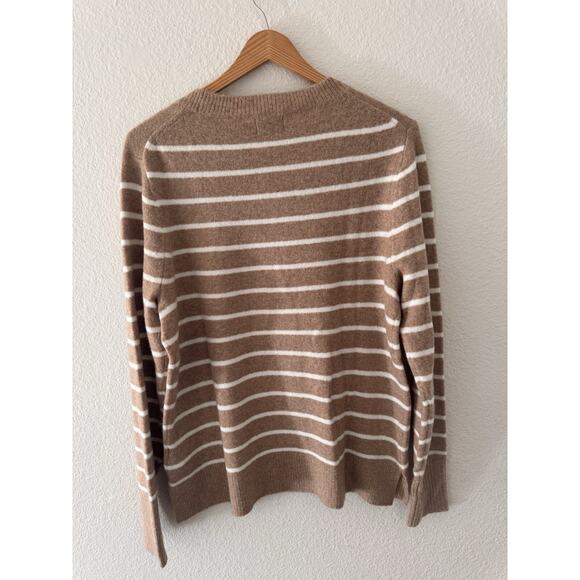 J Crew Beige striped crewneck sweater in extra-soft yarn NWOT Size M - Picture 4 of 8